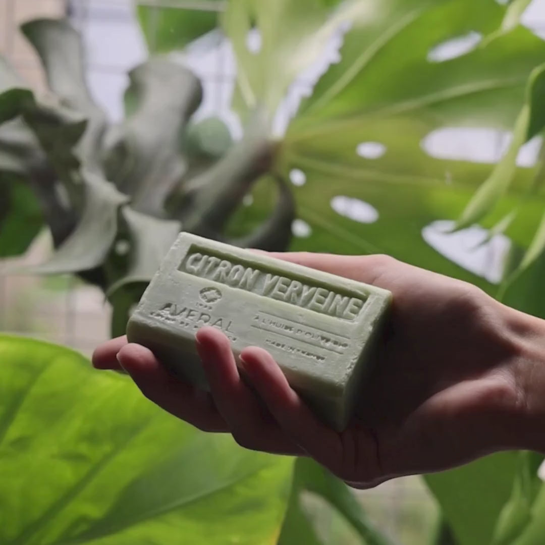 French organic soaps made with organic olive oil in the south of france