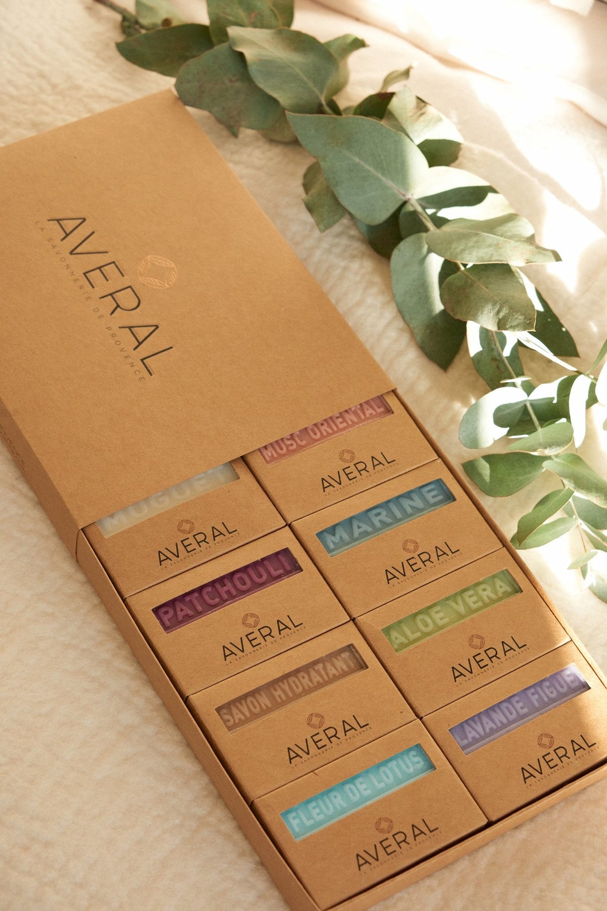 Averal Provence discovery gift box with eight French soaps